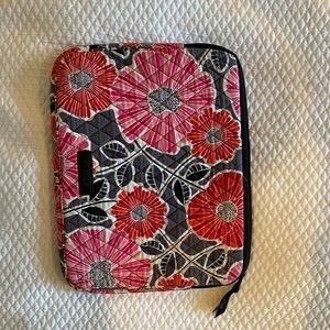 Vera Bradley floral laptop case zip up pink grey
